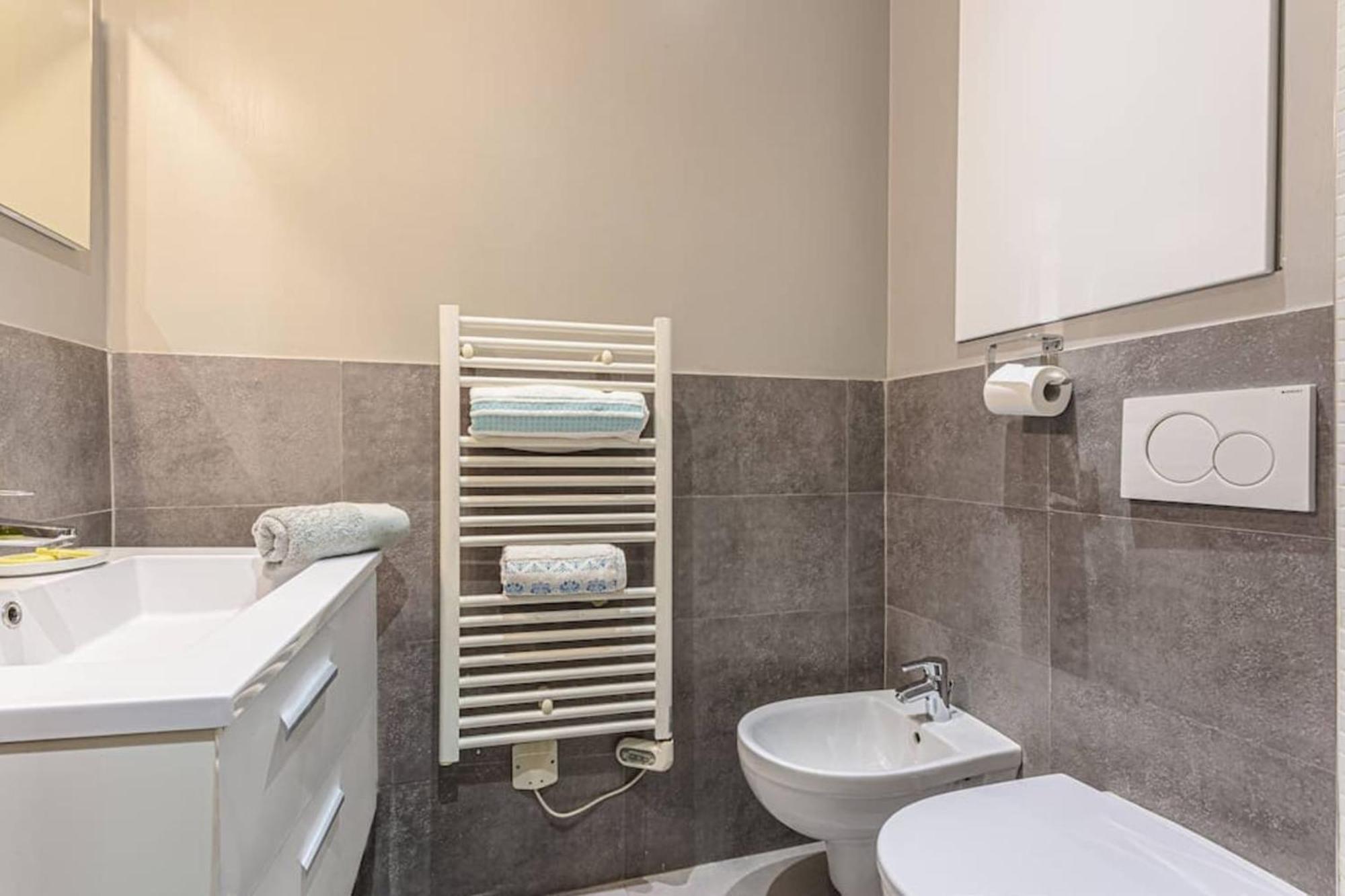 Dante 10 - Cosy Apartment Close Sea Ницца Экстерьер фото